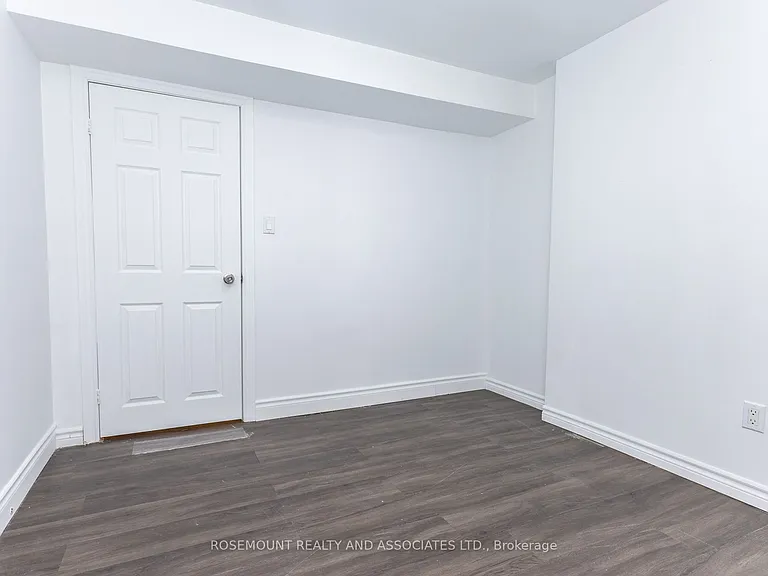 224 Wilcroft Ct — Photo 8