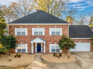 102 Montpellier Dr, Maumelle, AR 72113