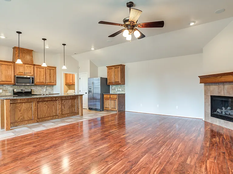 4802 Amherst St — Photo 14