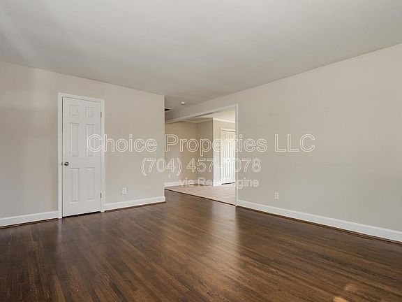 4th image of 6827 Woodstream Dr