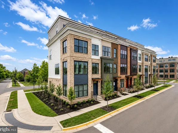 3118 Camber Pl, Falls Church, VA 22042