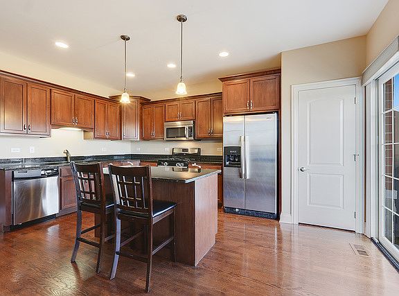 4th image of 17959 Fountain Cir