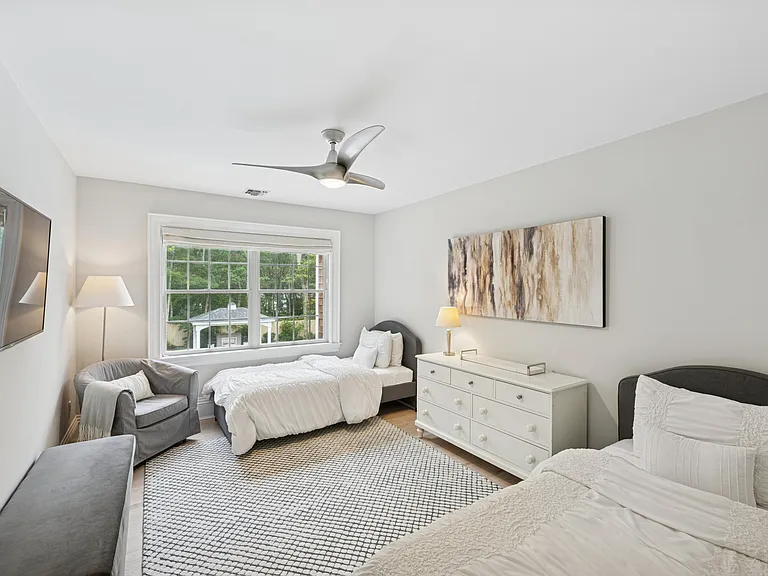 10 Balcomie Ln — Photo 35