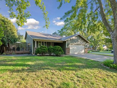 951 Redwing Ct, Chanhassen, MN, 55317