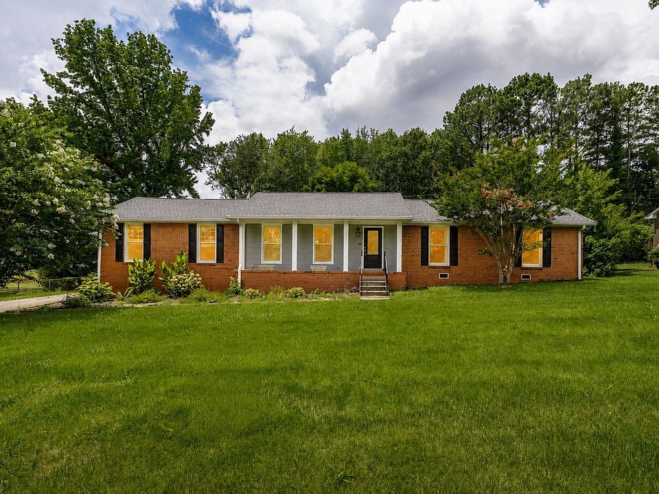 1st image of 127 Sam Davis Dr