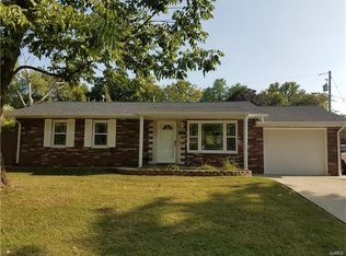 130 Ridgemoor, Bethalto, IL 62034