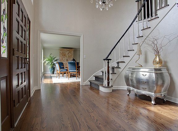2nd image of 283 Dover Cir