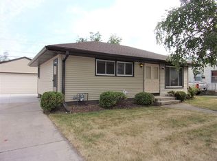 1431 Harmony Dr, Racine, WI 53402