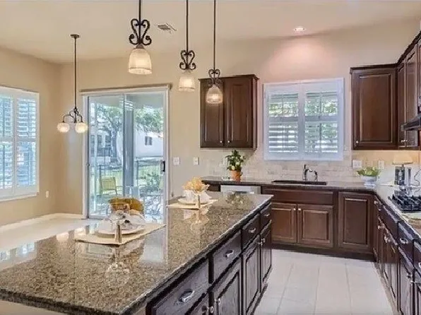 196 Whispering Wind Dr, Georgetown, TX 78633