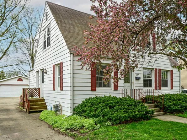 525 Sugar Creek ROAD, Delavan, WI 53115