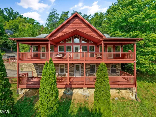 1029 Shadow Ridge Dr, Sevierville, TN 37862