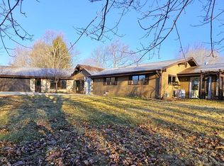 4112 Scarborough DRIVE, Richfield, WI 53076