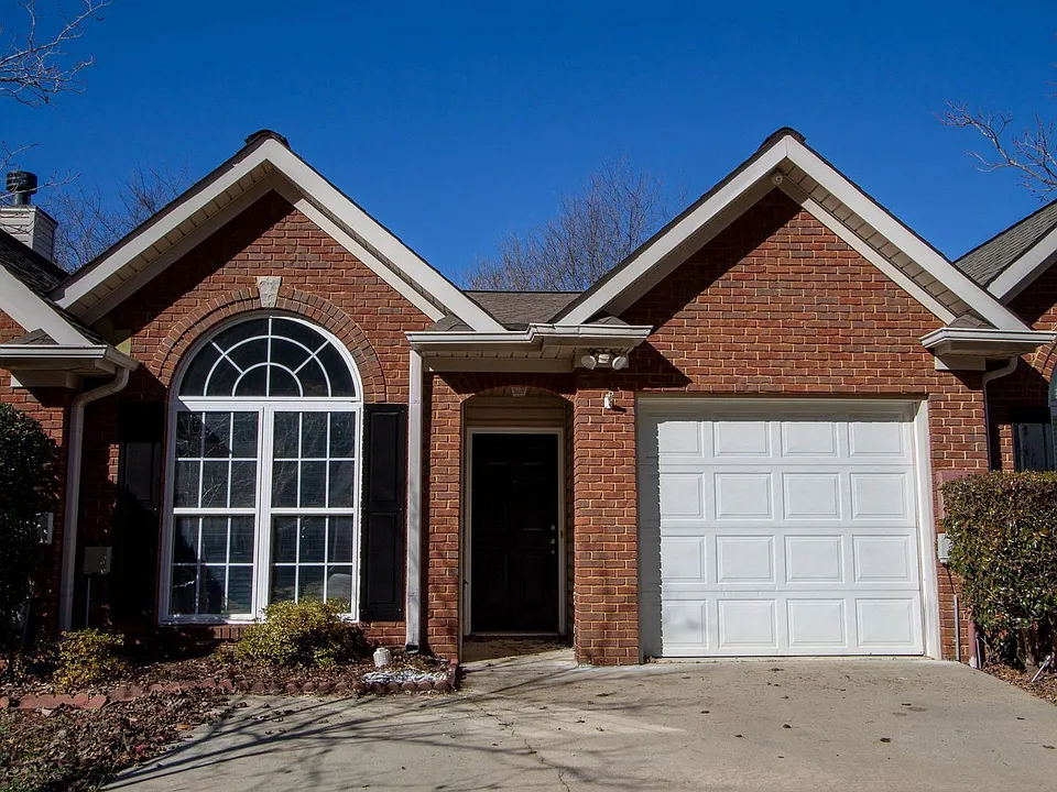 157 Hayesbury Ct