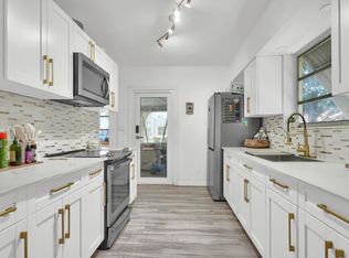 27 NE 18th Street, Homestead, FL 33030