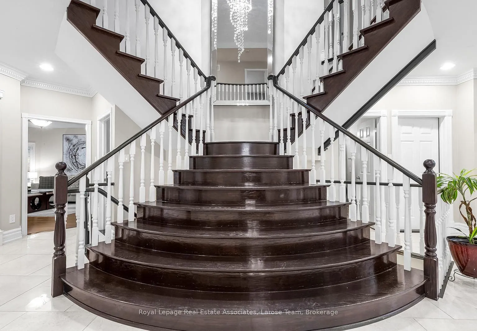 6 bed, $10,000 — Photo 4