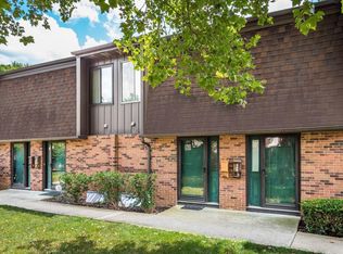 424 Shell Ct W, Columbus, OH 43213