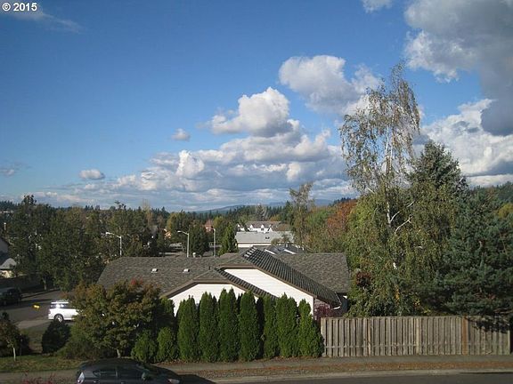 view fro masterbdrm 2nd floo