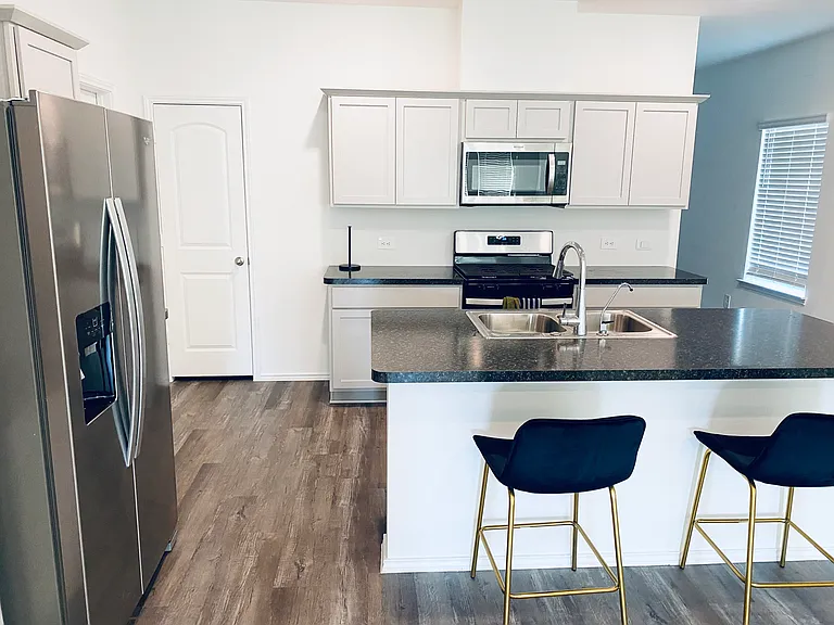 5938 Cypresswood Dr — Photo 6
