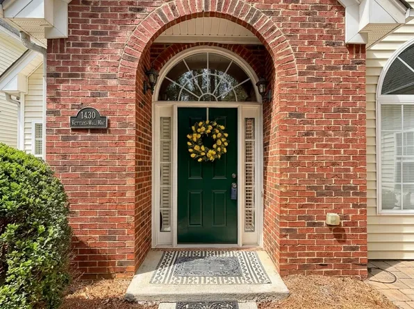 1430 Settlers Walk Way SW, Marietta, GA 30060