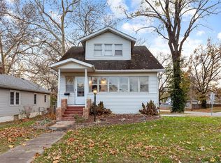 2701 Sanford Ave, Alton, IL 62002