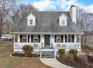 165 Crossfield Ct, Lexington, NC 27295