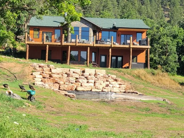 10548 Higgins Ln, Spearfish, SD 57783