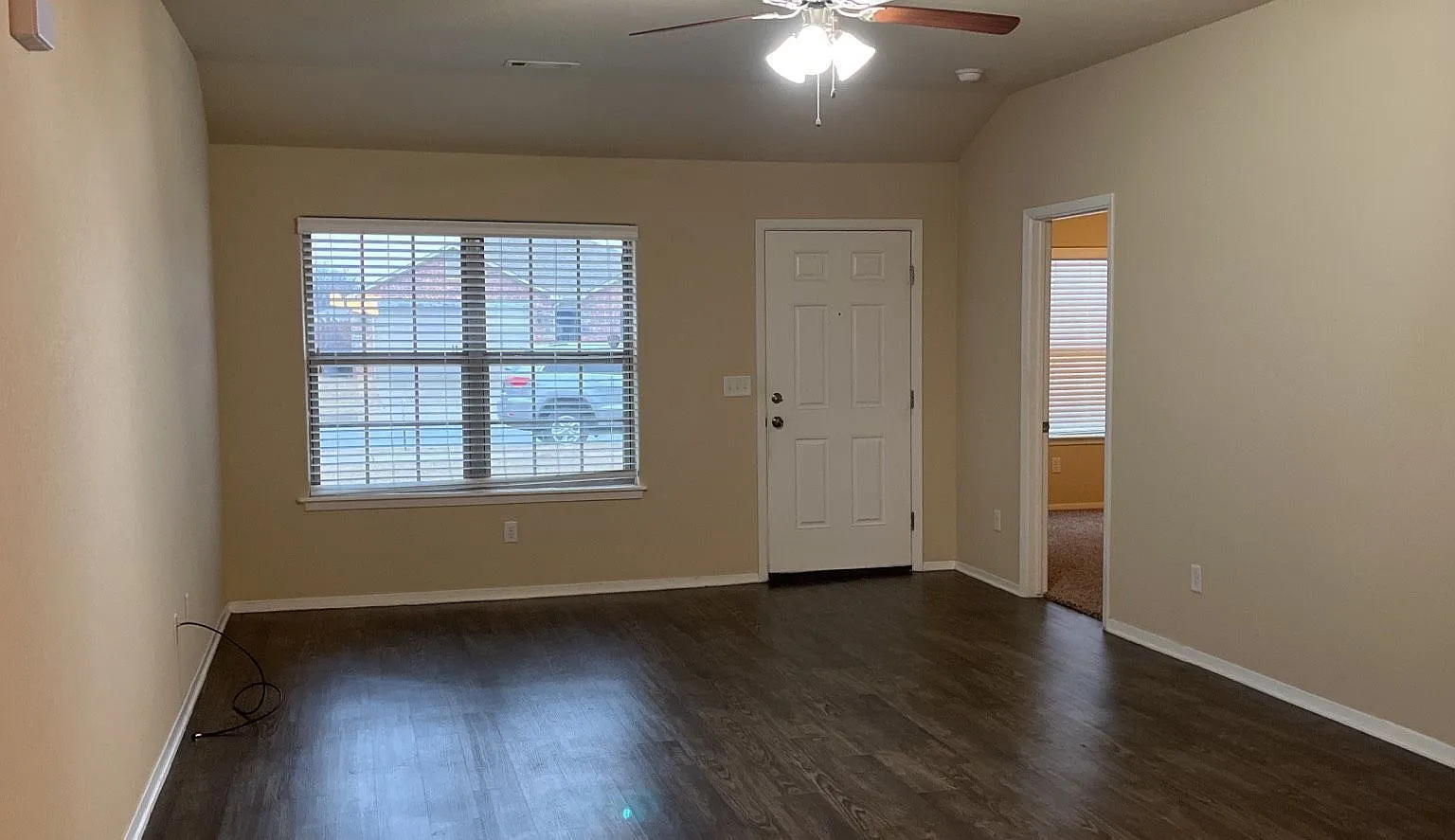4 Bedroom Bentonville! — Photo 2