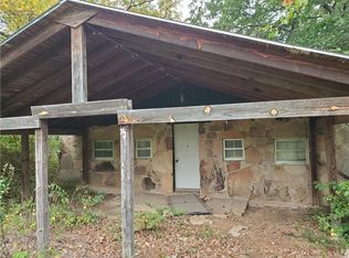 6213 Luvin Rd, Stover, MO 65078