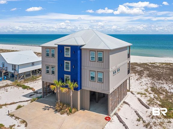 3rd image of 3157 W Beach Blvd