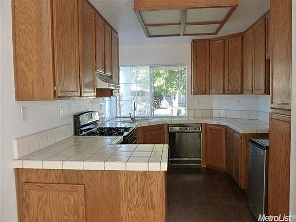 3rd image of 8320 Blue Quail Ct