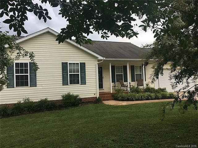 1st image of 134 Foy Ln