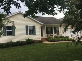 134 Foy Ln, Statesville, NC 28625
