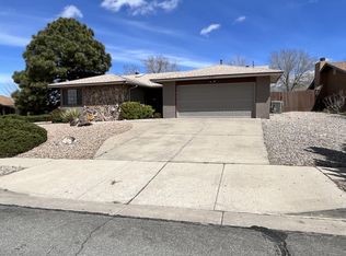 8201 Otero Ave NE, Albuquerque, NM 87109