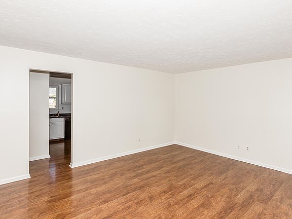 3rd image of 3095 Pimlico Pkwy