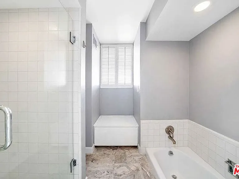 11508 Thurston Cir — Photo 44