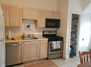 106 Bartlett St, Somerville, MA 02145
