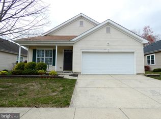 10 Lilly Dr, Little Egg Harbor, NJ