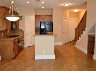 211 E Mulberry St, Denton, TX 76201
