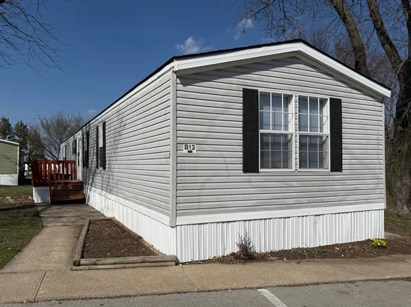 2200 Harper St Lot B-13, Lawrence, KS 66046