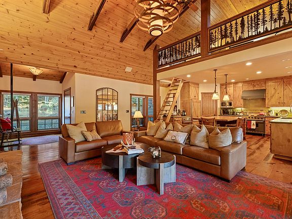 3rd image of 31631 Old Strawberry Rd