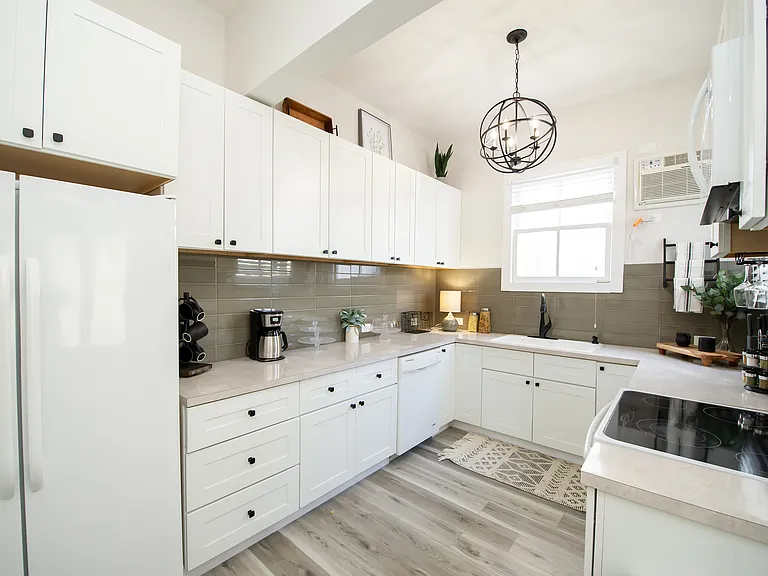 1307 Whitehead St #1 — Photo 11