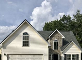 101 Fears Dr, Hampton, GA 30228