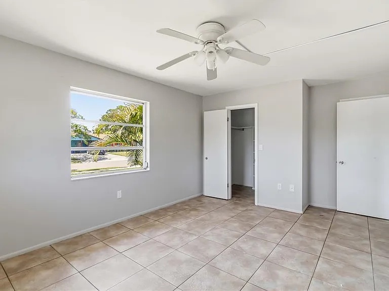 304 Lantana Ave — Photo 17