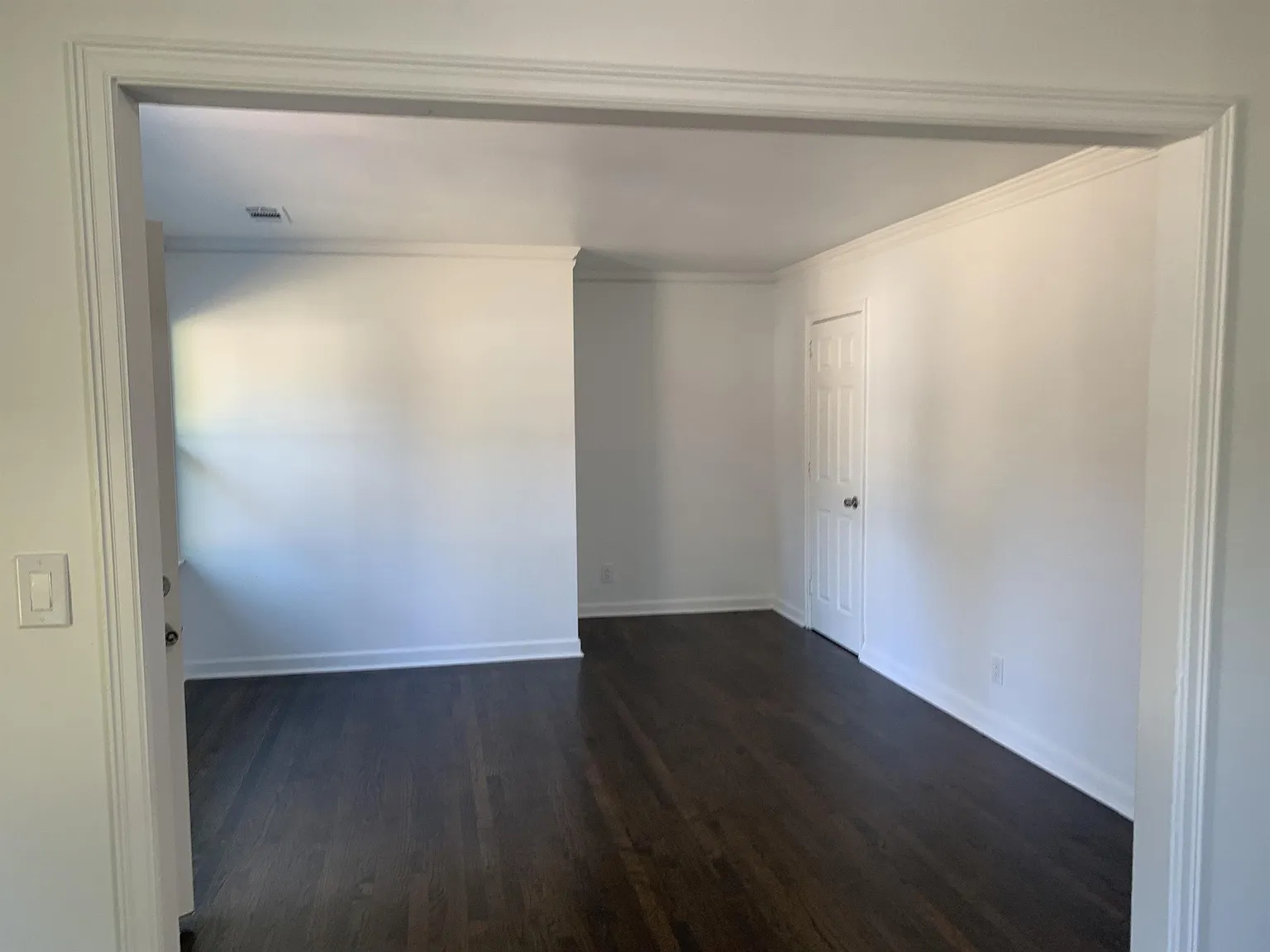 381 Sargent Drive SE - 1 — Photo 3