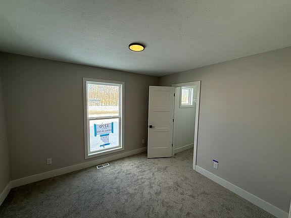 5th image of 3270 Hollace Dr