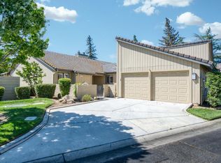 1621 Tollhouse Ln, Clovis, CA