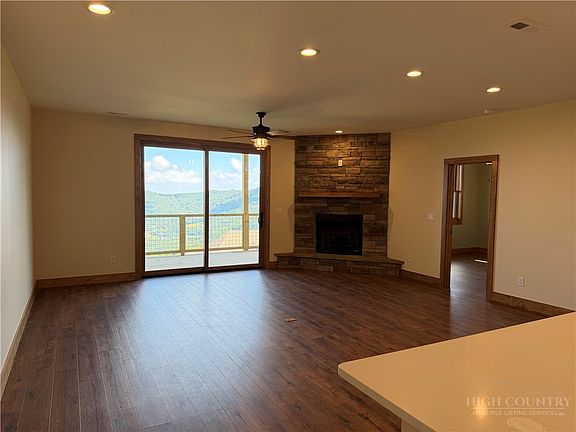 3rd image of 156 Crescent Lane #23D