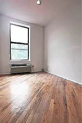 3rd image of 132 E 7th St APT 6