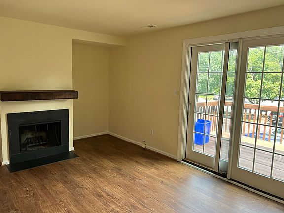 5th image of 4804 Bradley Blvd