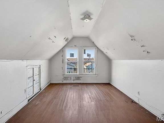 30th image of this home